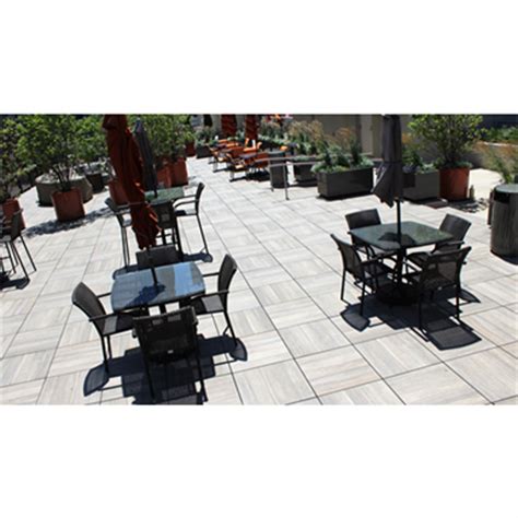 BIM objects - Free download! Hex-Tray™ Wind-Uplift System | BIMobject