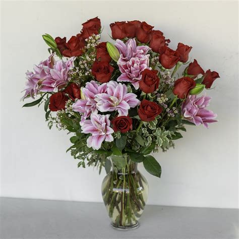 Magnificent Rose Lily - Four Seasons Flowers - Flower Delivery in San Diego
