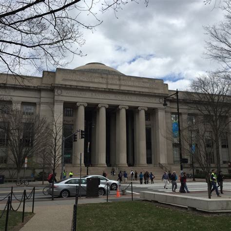 MIT Building 的图像结果