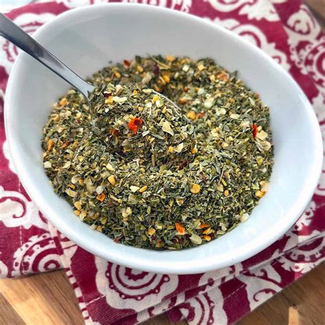 Pizza Seasoning Recipe - The Daring Gourmet