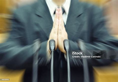 Politician Portrait 的图像结果