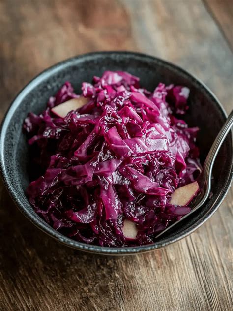 Ultimate German Red Cabbage with Apples: A Delicious Comfort