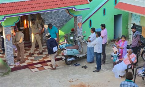 Robbers loot gold, cash after attacking farmer with knife in Bargur