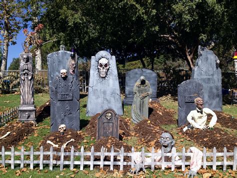 Halloween Graveyard Diy - Simple DIY Fixes