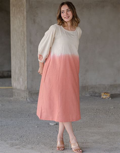 Peachy Cream Sunset Dress