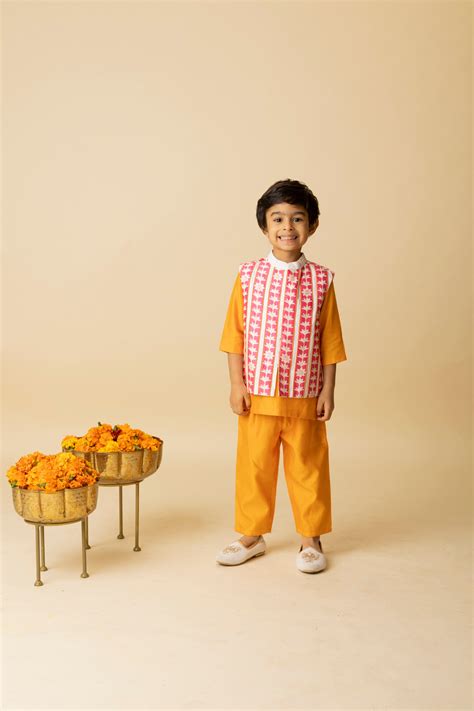 Narangi Embroidered Nehru Jacket and Kurta Set – Minitrails