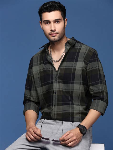 SHOWOFF Men's Checked Green Slim Fit Shirt