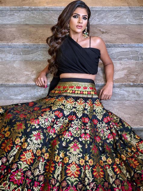 Black Color Weaving Zari Work Banarasi Silk Co-ord Set Lehen