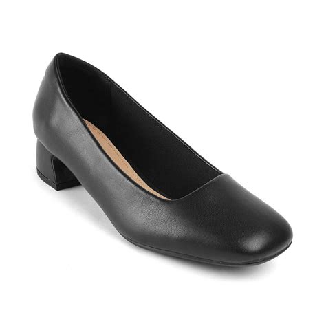 Pumps for women | Stylish women pumps at Tresmode