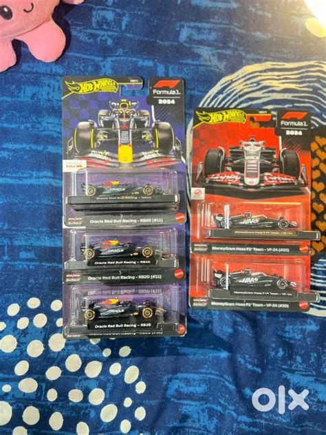 Hotwheels F1 Redbull & Moneygram Premium cars - Other Hobbies in Chitra ...