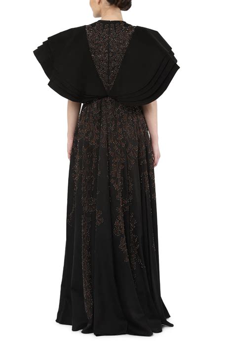 Pleat sleeves gown – samantchauhan