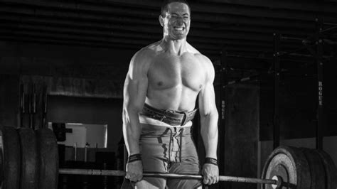 How much weight an average man or a person can Lift ...