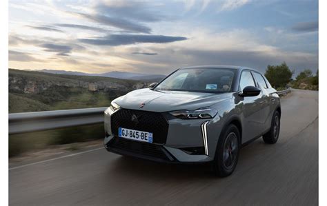 DS 3 Y DS 4 AMPLÍAN SU OFERTA ELECTRIFICADA CON LA TECNOLOGÍA HYBRID ...