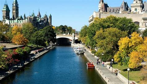 9 Beautiful Not To Miss Places in Ottawa, Canada - lifeberrys.com