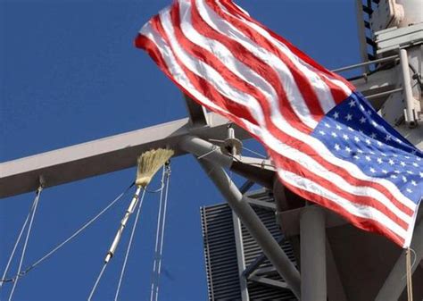 美国海军现役战列舰中，唯一被允许悬挂海盗旗的战舰；究竟是纪念功勋将军还是致敬英格兰海盗？-重返战场吧-重返战场吧-哔哩哔哩视频