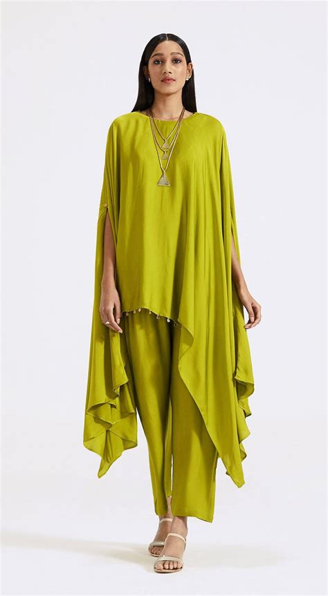 Lime Green Co-Ord Set – Basanti Kapde aur Koffee