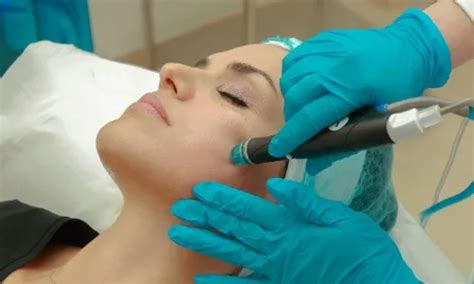 5 Facials To Help You Battle Summer’s Heatwaves