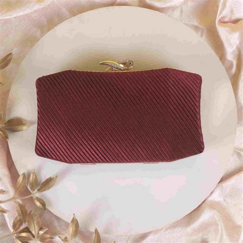 Buy Women Flap Clutch Online In India| Mochi Shoes