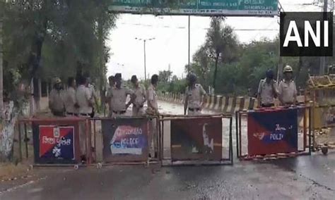 Hours after Cong MLA's arrest, Haryana govt suspends mobile internet in ...