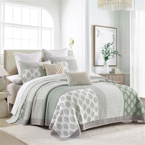 Amazon.com: PANGUSHAN Quilt Set King Size, 100% Cotton Bedspread Quilt ...