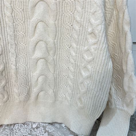 Chunky Soft Sweater-Bust 38 – Outdated