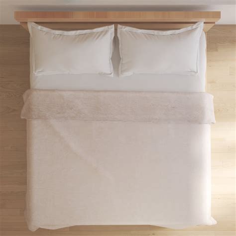 Buy Nesta Flannel Double Blanket from Home Centre at just INR 699.0