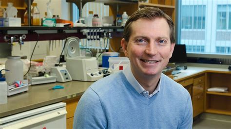 Joey Davis, Beacon Theatre - VA, Hopewell, 10 May 2024 | AllEvents