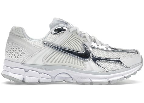 NIKE ZOOM VOMERO 5 CHROME TOE WOMEN'S