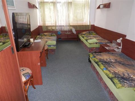 LTC ZBRASLAV TENISOVA HALA (Prague) - Hotel Reviews & Photos - Tripadvisor