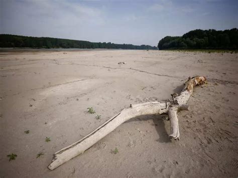 Italian drought conditions worsen; rivers and reservoirs dry out ...