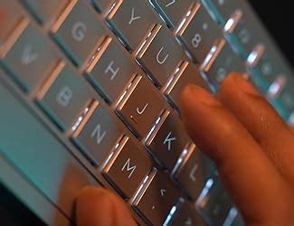 Amazon.in: Buy HP 970 Creator Keyboard, Wireless and Multi-Device with ...