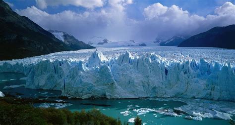 阿根廷的贝利托莫雷诺冰川，今天是小暑 - 笨翁网