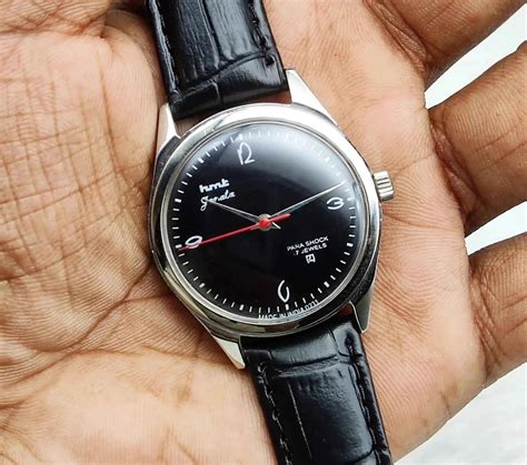 HMT Janata Black Dial Handwinding 17 Jewels Para Shock 0231 Watch ...
