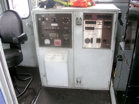 EMD SW1200 Locomotive 的图像结果