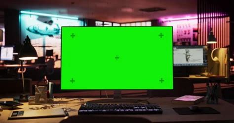 Computer Console Greenscreen 的图像结果