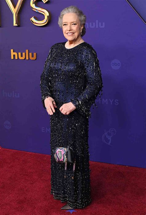Kathy Bates Turns Heads at 2025 Golden Globes 4 Months After Debuting ...