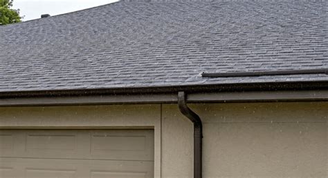 How to Stop Gutter Overflow When Heavy Tain 的图像结果