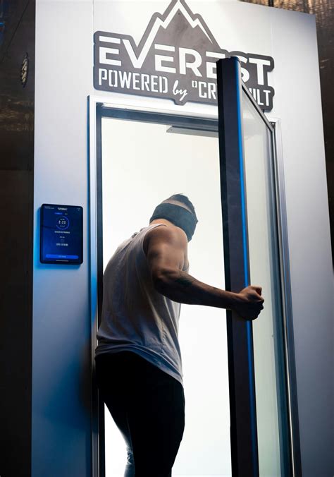 How Cold Plunges Affect Bone Density And Strength