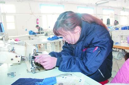 记者应聘熨烫工 直击服装厂里的打工者工作(图)-搜狐青岛