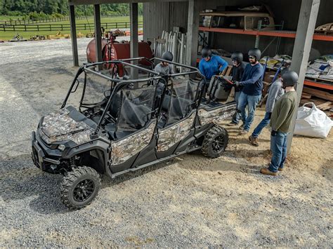 2025 Honda Pioneer 1000-6 Deluxe Crew Utility Vehicles Brilliant Ohio ...