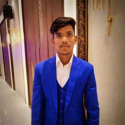 Aman - Maths teacher in Lucknow - ₹2500/h