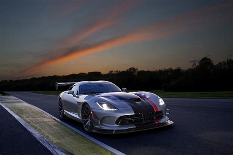 2016 Dodge Viper ACR - This Is 90 Percent It - autoevolution