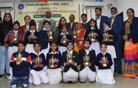 शिक्षा के साथ समसामयिक गतिविधियों से होता है बच्चों का सर्वांगीण विकास ...