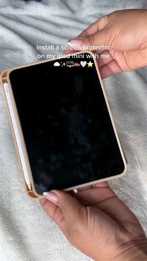 Install iPad Screen Protector 的图像结果