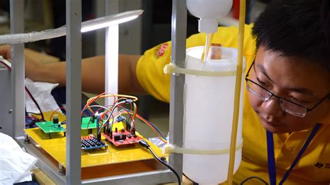 西电学子在第十五届中国研究生电子设计赛中获佳绩-西安电子科技大学-信息感知技术协同创新中心