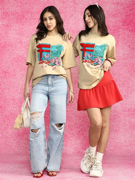Japan Swanwhite Oversized Graphic T-Shirt – Juneberry