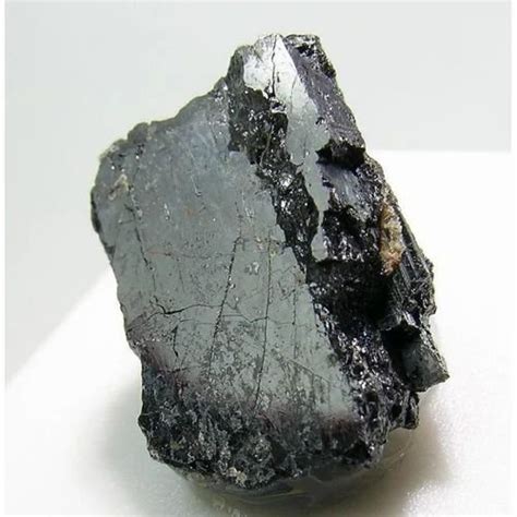 Coltan Tantalite Ore Supplier from Mumbai