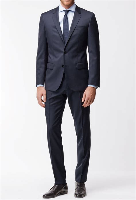 Classic Man Suit 的图像结果
