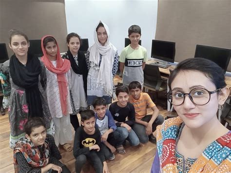 Computer Lab for Kids 的图像结果