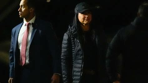 'Russian asset:' Why Tulsi Gabbard's presence at FBI raid of Fulton ...